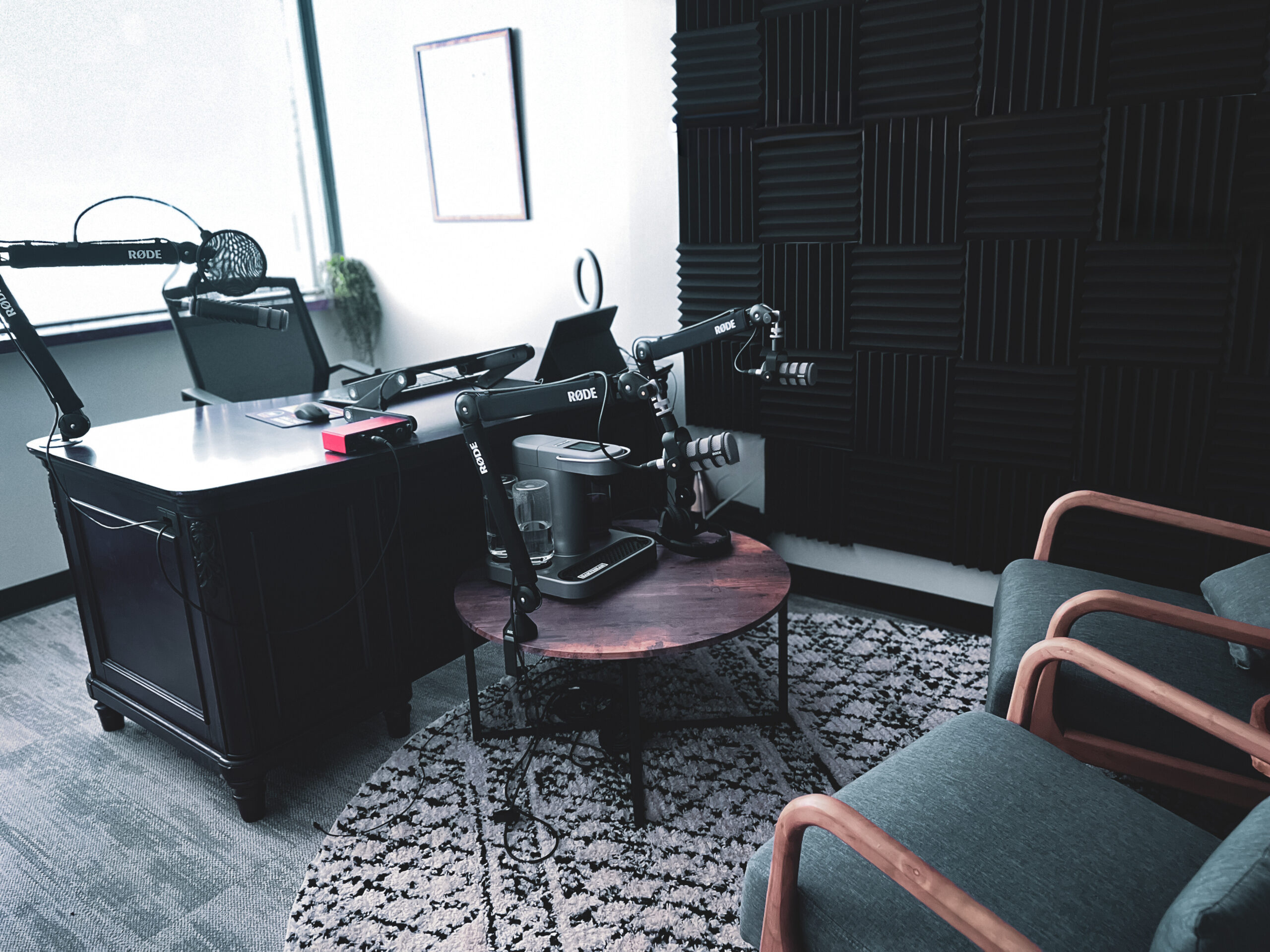 host podcasting office space with guest area